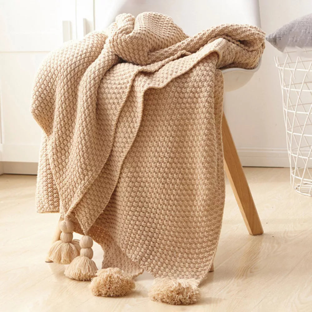 Tassel Knitted Woolen Blanket