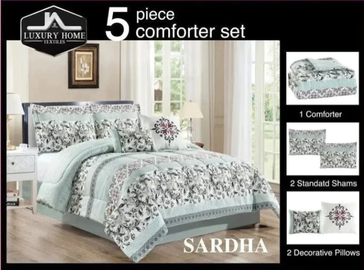 Sardha Scroll Comforter Set